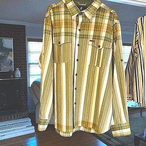 Rocawear button down with optional roll up button up sleeves